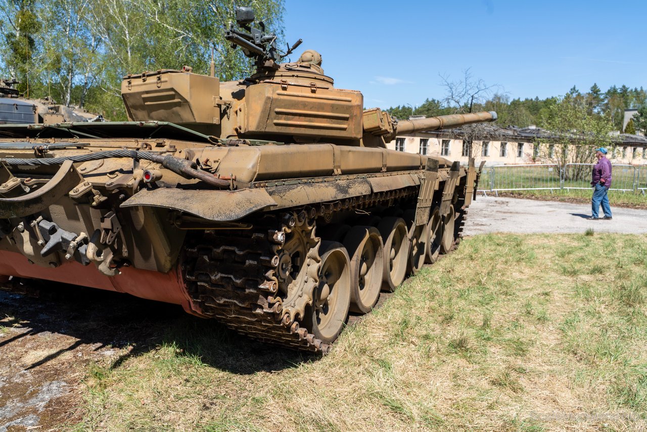 T72 M